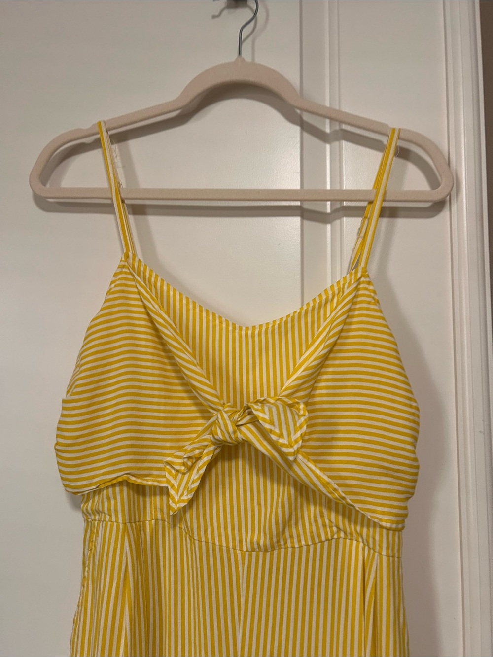 ☀️🌻Summer Sunshine🍋☀️Striped Spaghetti Strap Jumpsuit Romper🍍🔆 - Picture 2 of 13